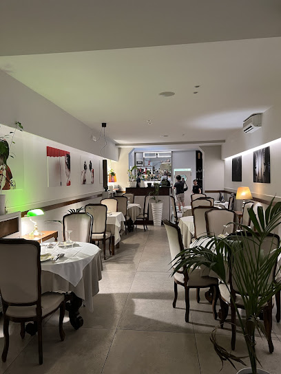 Gomi sushi restaurant