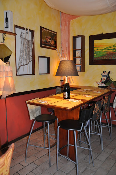 Salumeria con cucina