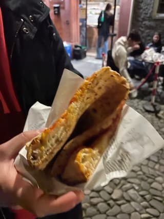 Pizza e sapori emiliani fotografati dai clienti al 360, Modena – foto 5