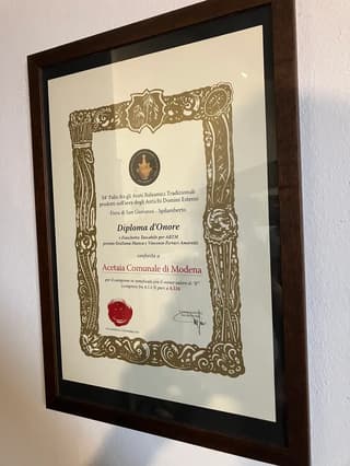 Sapori tradizionali modenesi immortalati dai clienti all'Acetaia, Modena – foto 3