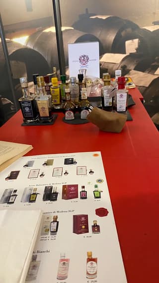 L'oro nero catturato negli scatti da Malpighi, Modena – foto 8