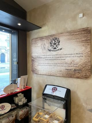 L'oro nero catturato negli scatti da Malpighi, Modena – foto 13