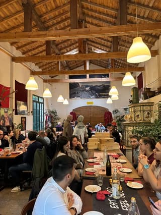 Scattate dai clienti, Modena – foto 11