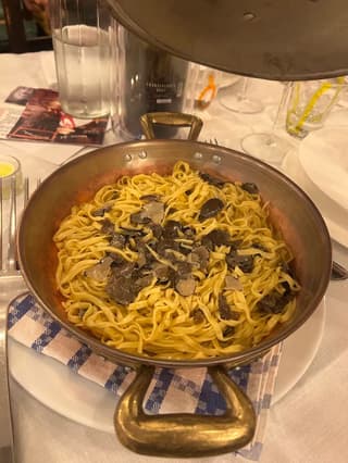 Scattate dai clienti, Modena – foto 2