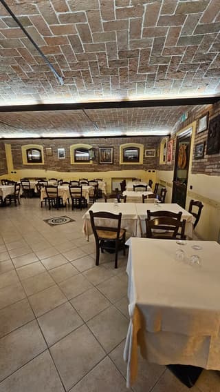 Scattate dai clienti, Modena – foto 7