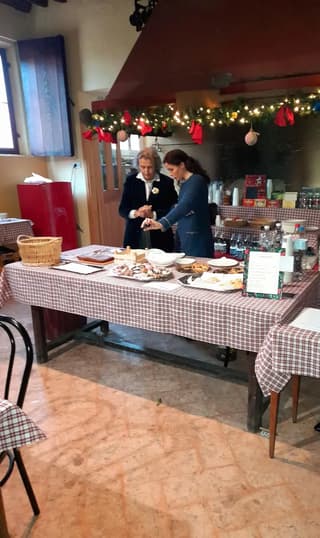 Scattate dai clienti, Modena – foto 1