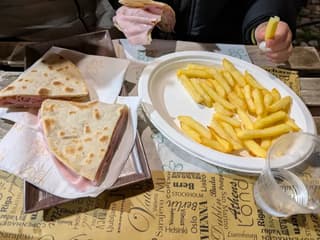 Scattate dai clienti, Modena – foto 2