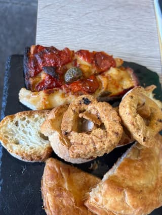Scattate dai clienti, Modena – foto 4