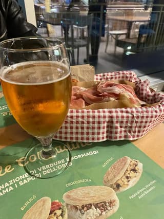 Sapori emiliani autentici catturati dai clienti di Dispensa Emilia, Modena – foto 4