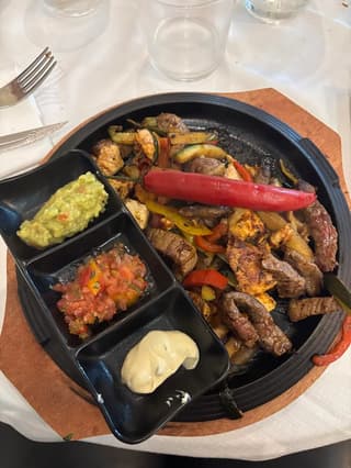Colori e sapori messicani negli scatti dei clienti, Modena – foto 4