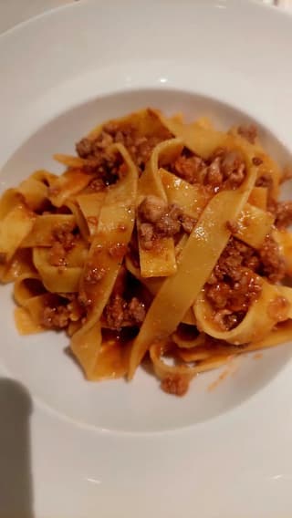 Scattate dai clienti, Modena – foto 1