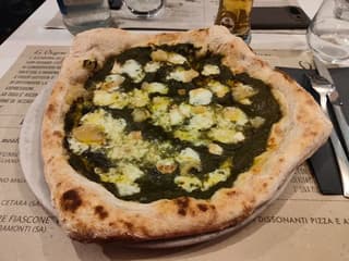 Pizze creative e momenti catturati dai clienti in Centro, Modena – foto 9