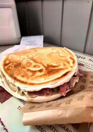 Scorci di Tradizione Emiliana a L'Or-Ma Crescenteria nei Scatti dei Clienti, Modena – foto 11