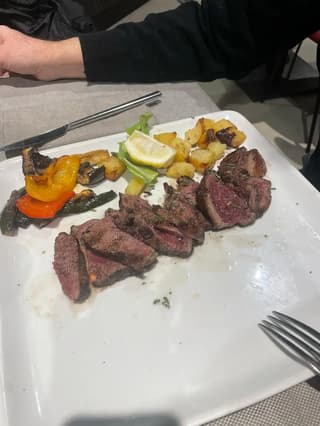 Scattate dai clienti, Modena – foto 4
