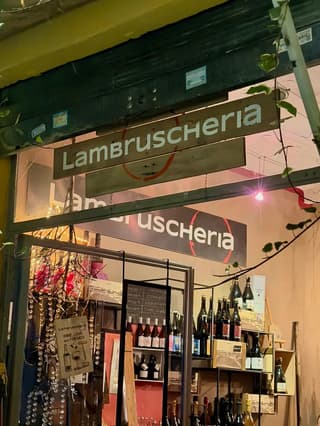 Scattate dai clienti, Modena – foto 8