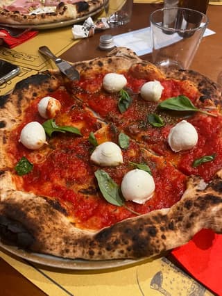 Scattate dai clienti, Modena – foto 9