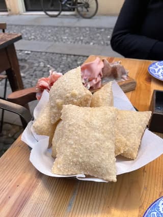Scattate dai clienti, Modena – foto 4