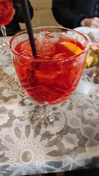Scattate dai clienti, Modena – foto 4