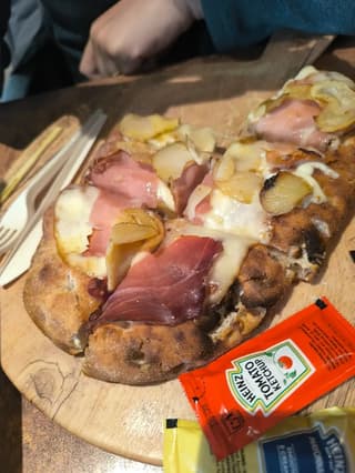 Pizze e Pinse in Scatto da Numero 1 Sud, Modena – foto 6