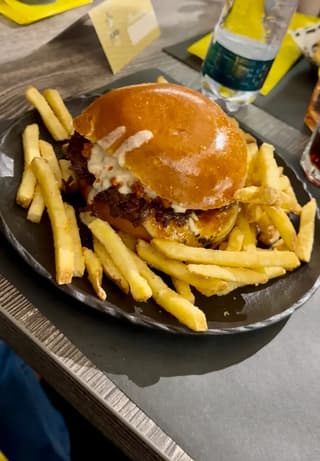 Burger e Panini Indimenticabili Fotografati da Voi all'OH! Burger, Modena – foto 9