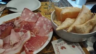 Scattate dai clienti, Modena – foto 2