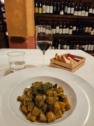 Scattate dai clienti, Modena – foto 9