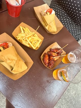 Scattate dai clienti, Modena – foto 2