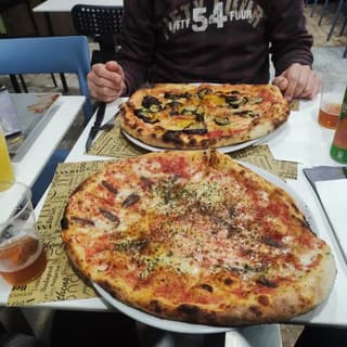 Scattate dai clienti, Modena – foto 3
