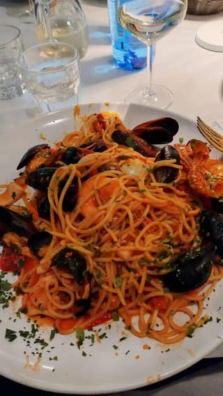 Scattate dai clienti, Modena – foto 2