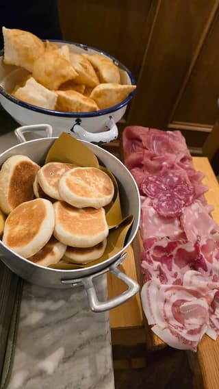 Scattate dai clienti, Modena – foto 3