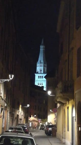 Scattate dai clienti, Modena – foto 13