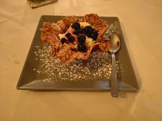 Sapori modenesi tradizionali catturati dai clienti alla Taverna, Modena – foto 8