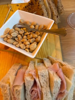 Scattate dai clienti, Modena – foto 3