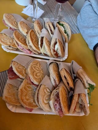 Scattate dai clienti, Modena – foto 4