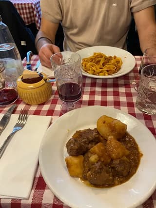Scattate dai clienti, Modena – foto 3