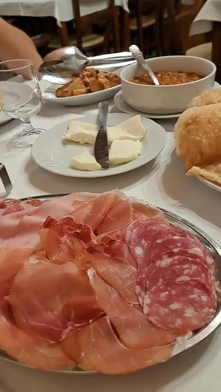 Scattate dai clienti, Modena – foto 2