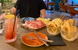 Scattate dai clienti, Modena – foto 9